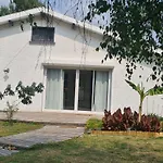 Villa Independante Avec Piscine
