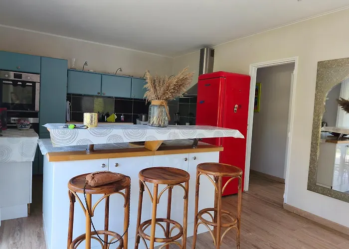 Villa Indépendante Avec Piscine Ares