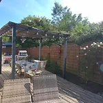 Independante Avec Piscine Villa *